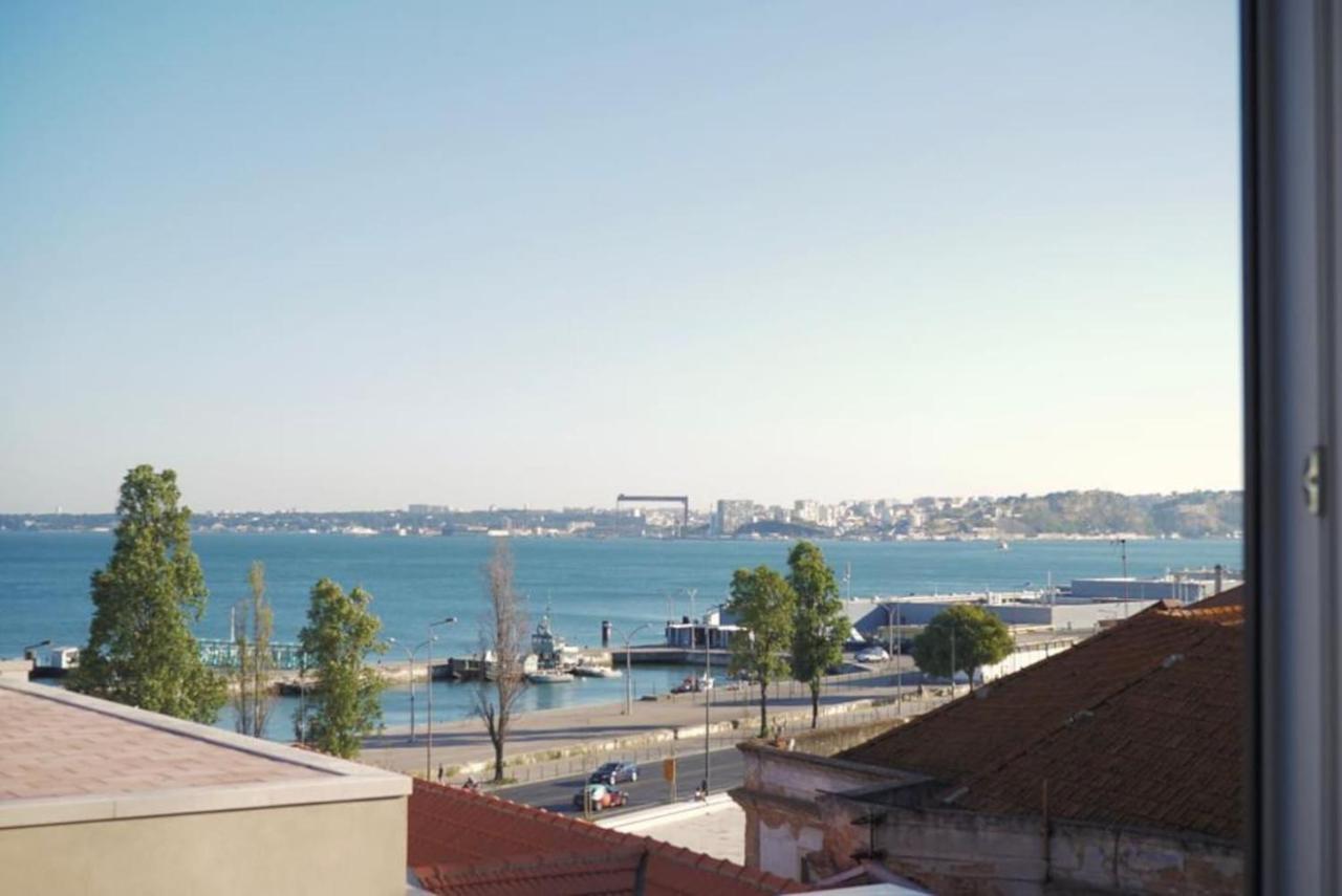 Апартаменти Lisbon Alfama Tagus Екстер'єр фото